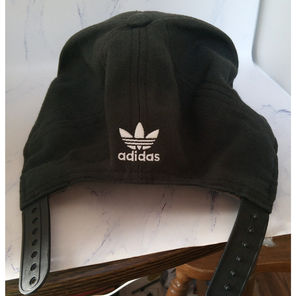 Adidas Black Snapback Hat With White Logo - Picture 2 of 4